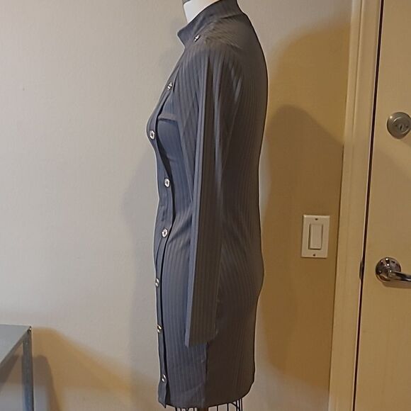 💲1️⃣0️⃣ Bundled ✔️Ribbed Bodycon Mini Button Accent Dress Dark Grey  sz S, M - Picture 11 of 14